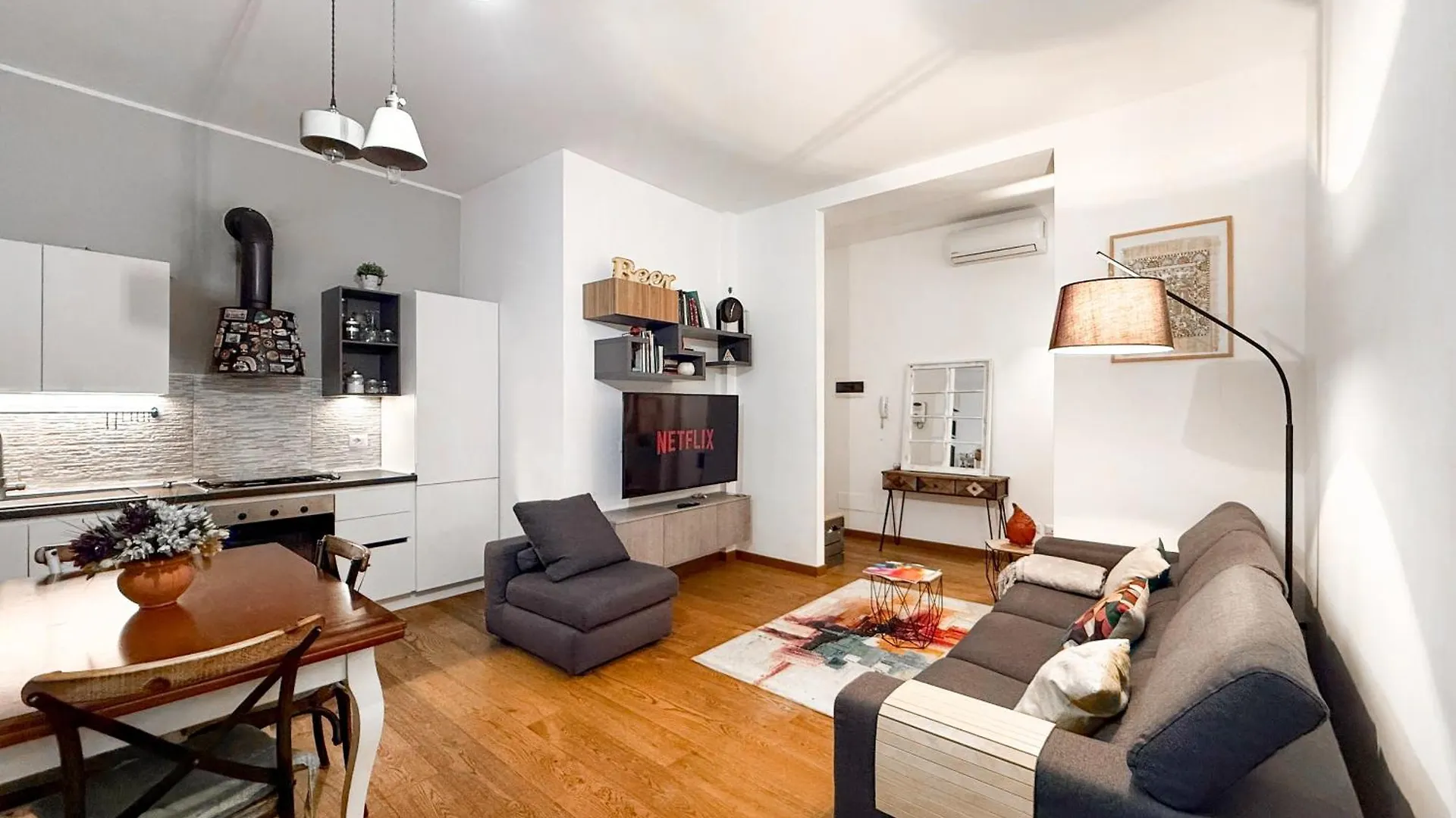 Trilocale Ampio E Luminoso, A 150M Dalla Metro Milán Apartmán